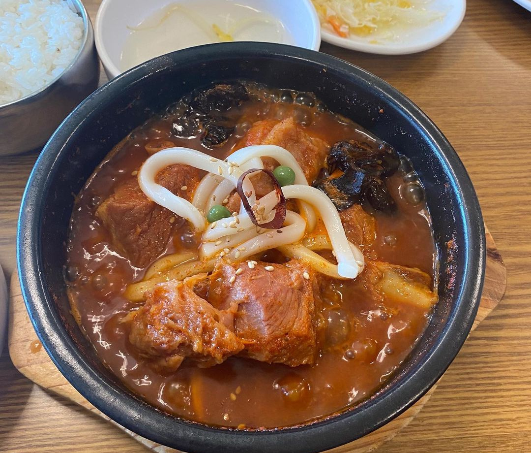 출처 : mk._l0ve님의 인스타그램