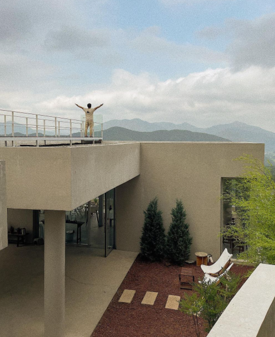 출처 : 아미꼬뜨 공식 인스타그램