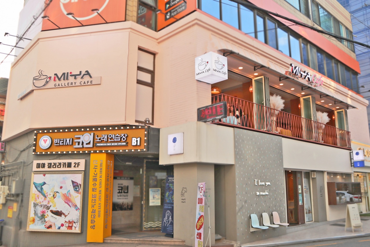 place_img