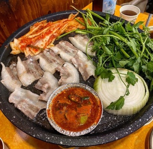 서울역맛집 돼지구이 BEST 5 매거진에 대한 사진입니다.