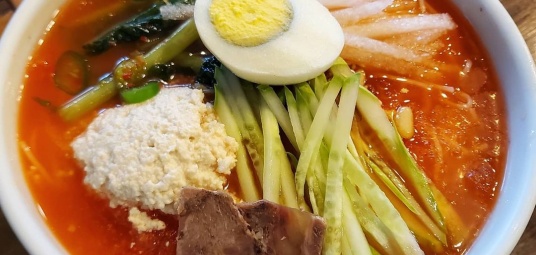 함병현 김치말이국수
