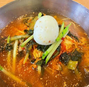 봉산옥 서초동본점 매장 사진, 서울특별시 서초구 반포대로8길 5-6