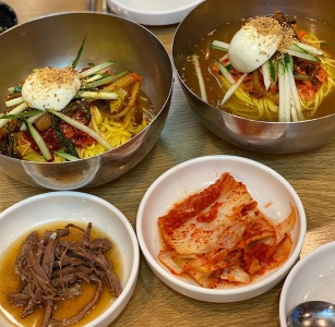 봉산옥 서초동본점 매장 사진, 서울특별시 서초구 반포대로8길 5-6