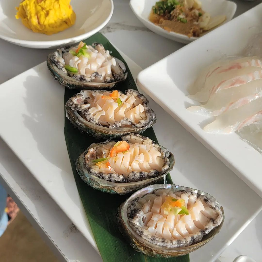 출처 : 꽃피는전복식당2 인스타그램 검색 결과