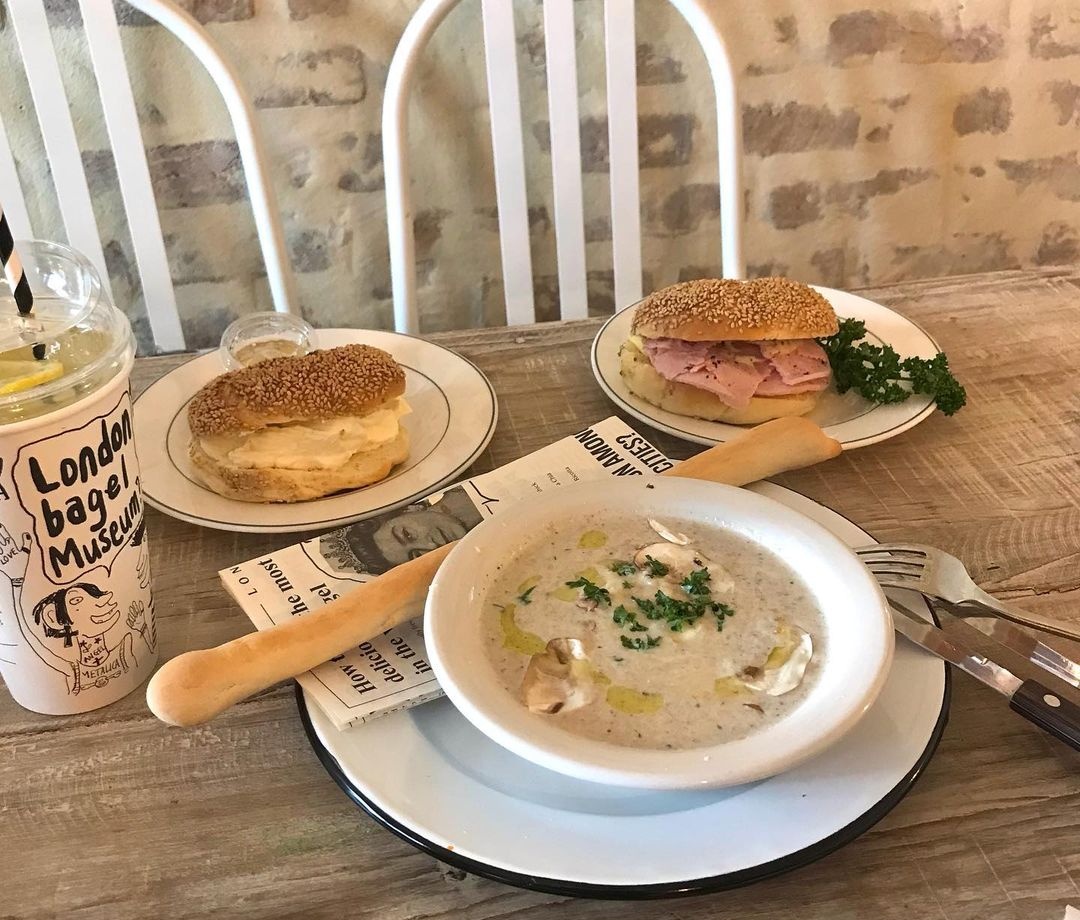 출처 : hyunjuicee님의 인스타그램