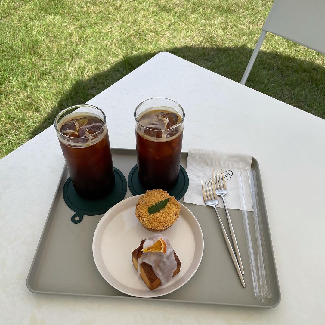 출처 : 카페 든해 인스타그램 검색 결과