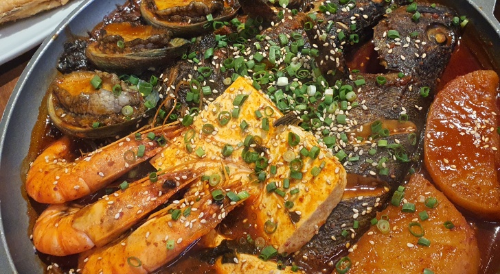 제주도의 대표 여행지, 제주 중문 맛집 25곳