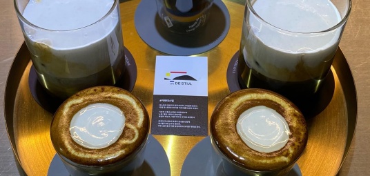 카페 데스틸