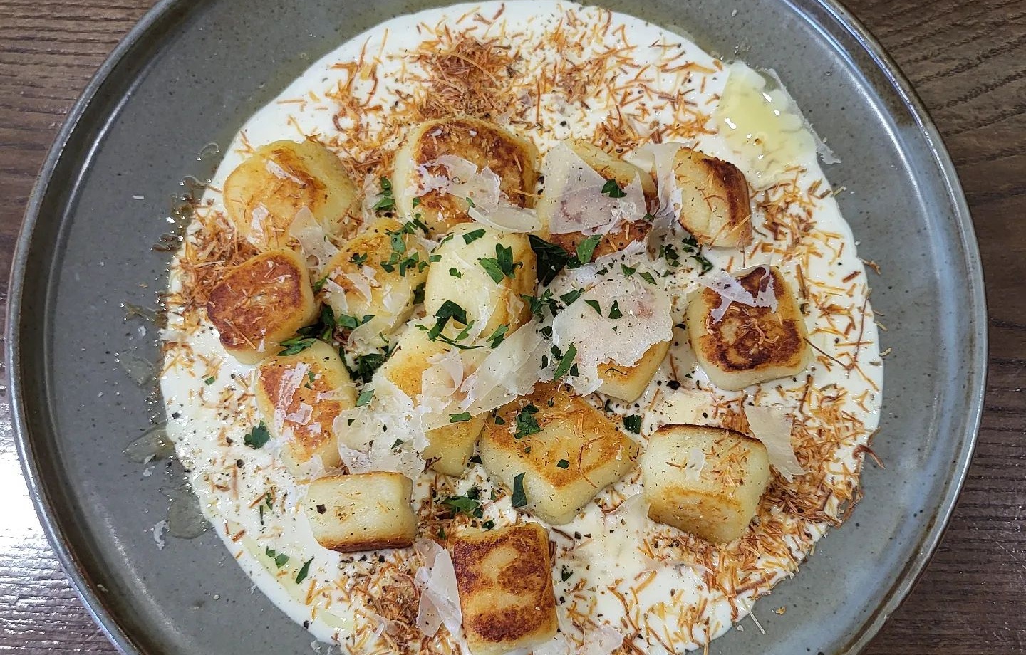 출처 : 세디치 공식 인스타그램