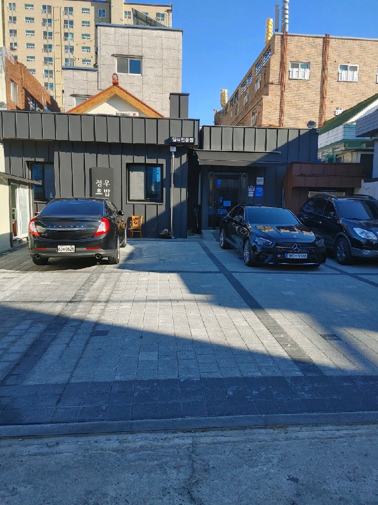 place_img