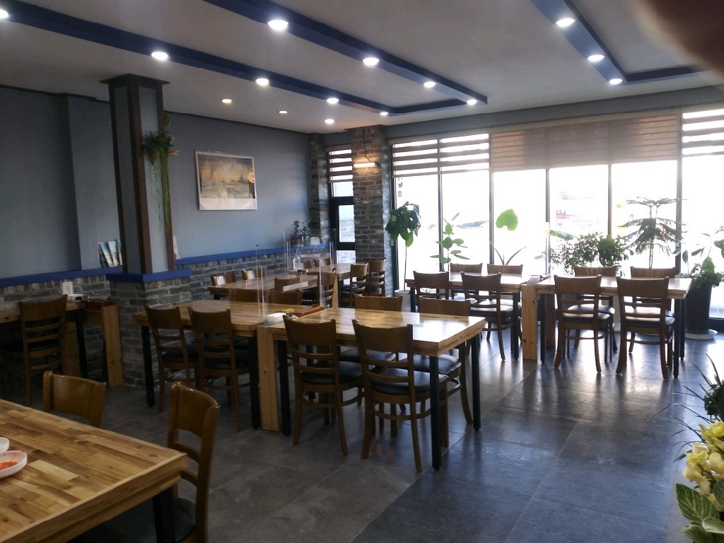 place_img