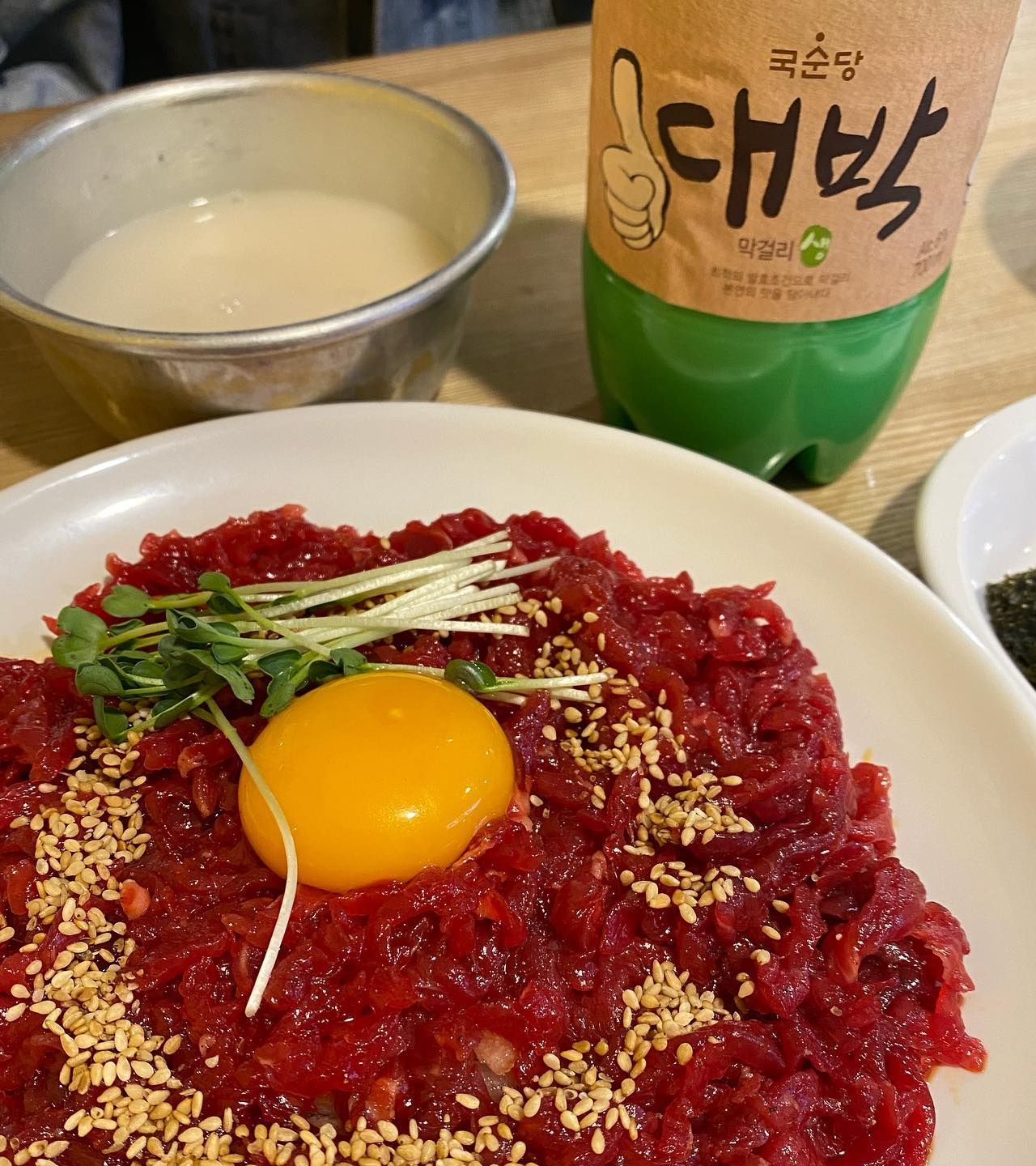 출처 : 통큰누이네 육회빈대떡 인스타그램 검색 결과