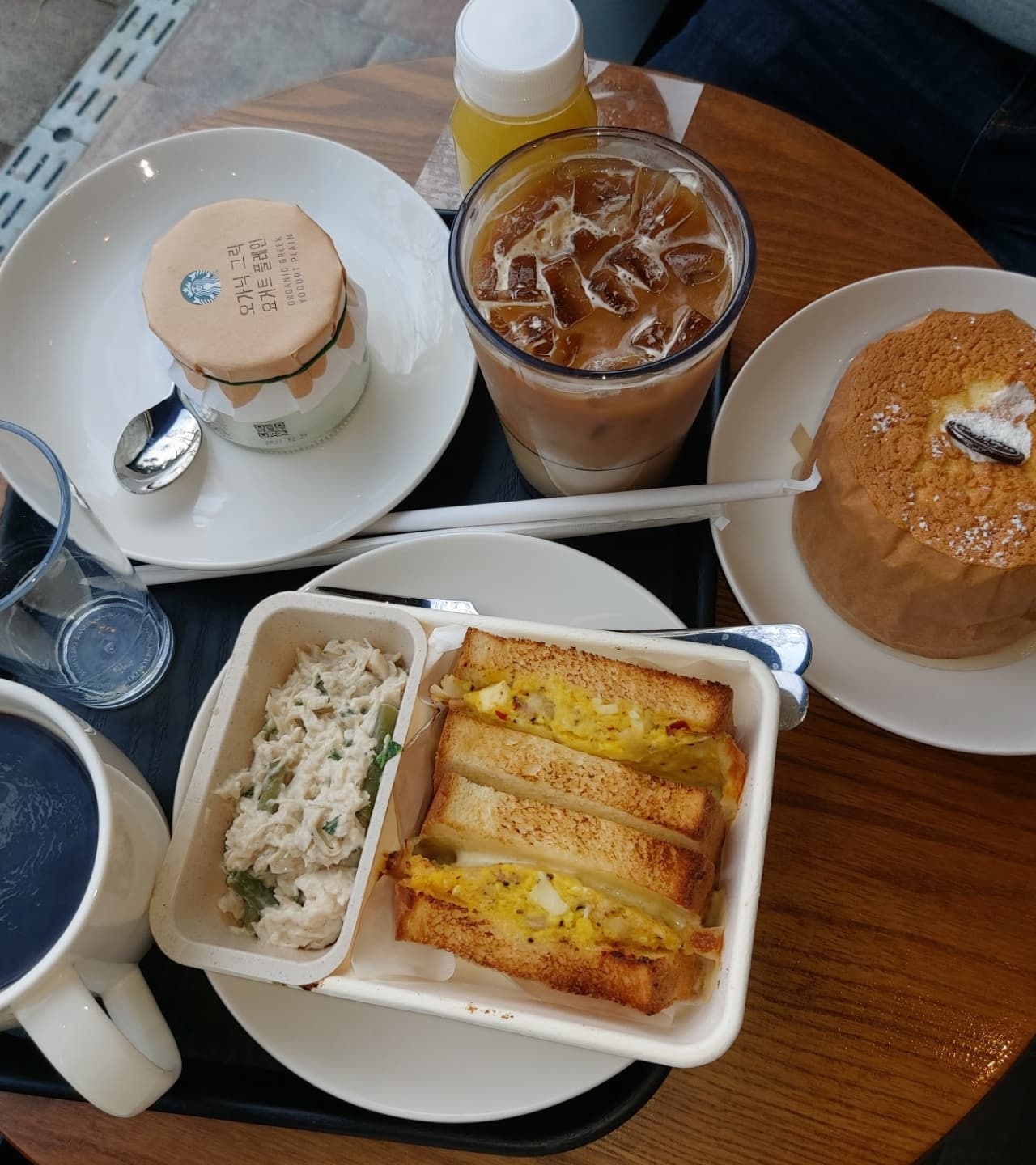 출처 : 스타벅스 파라스파라서울점 인스타그램 검색 결과
