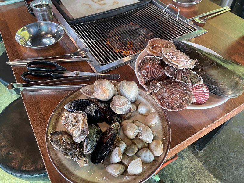 출처 : 조개마을 인스타그램 검색 결과