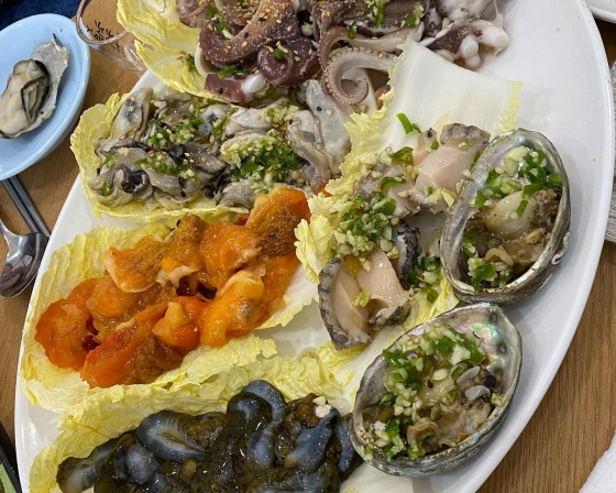 기분좋은한잔 , 서울특별시 성동구 무학봉16길 1