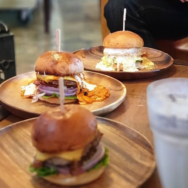 출처 : 제주 판타스틱버거 인스타그램 검색 결과