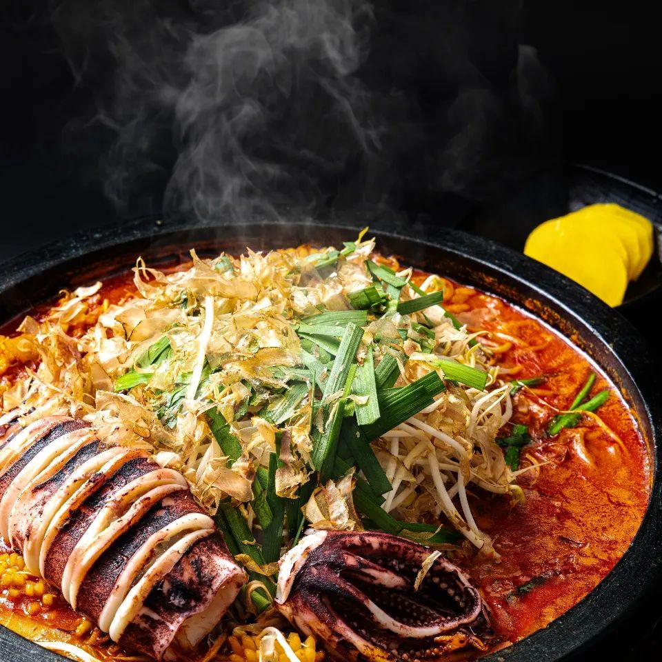 출처 : 팔공산돌짬뽕 인스타그램 검색 결과