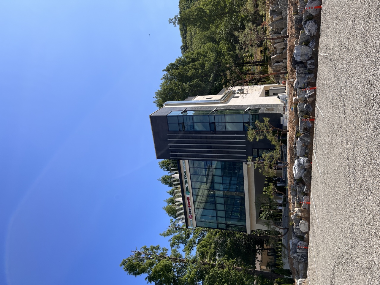 place_img