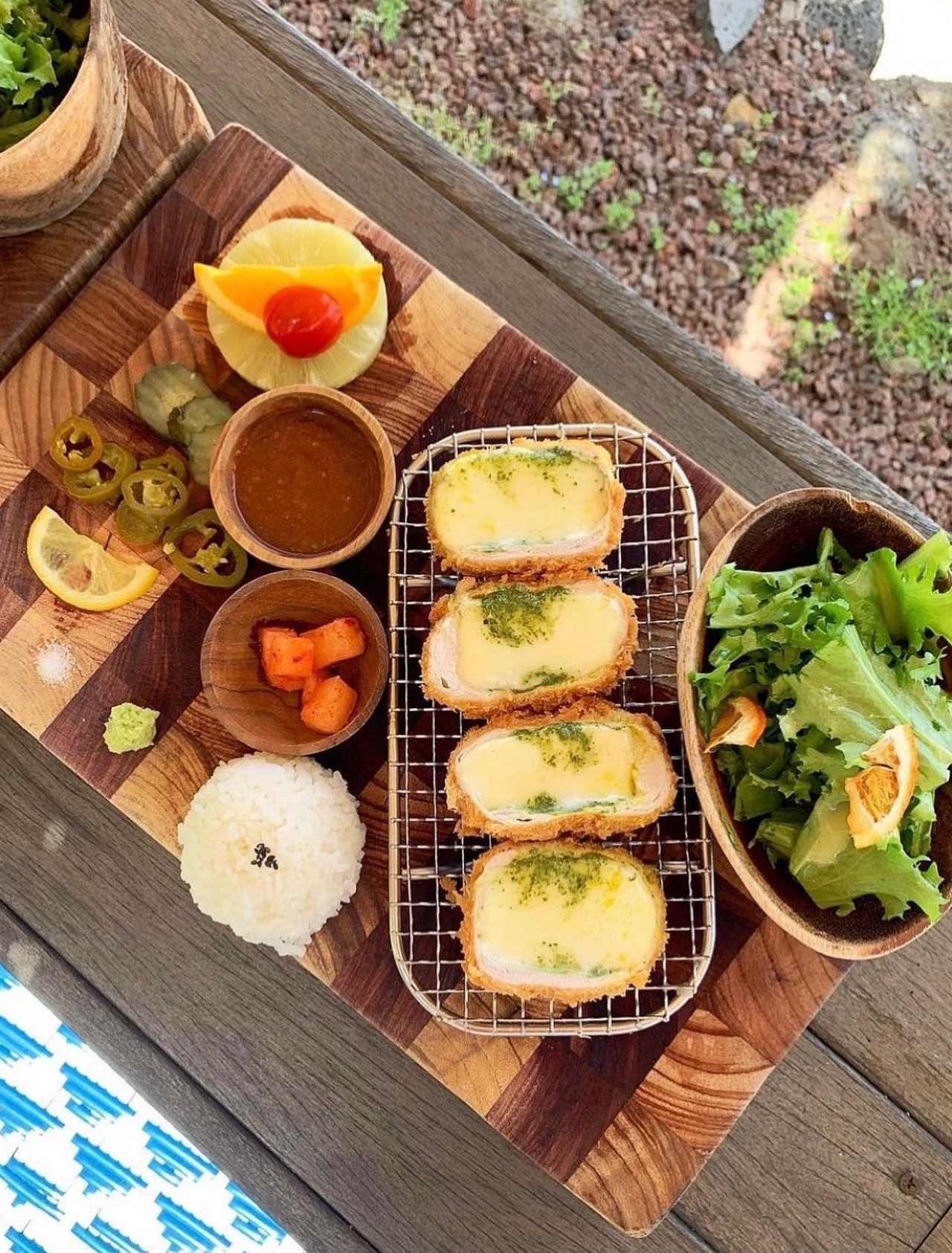 출처 : 온오프 인스타그램 검색 결과