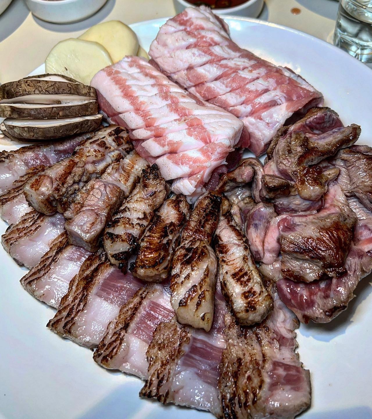 출처 : 태태삼겹 인스타그램 검색 결과