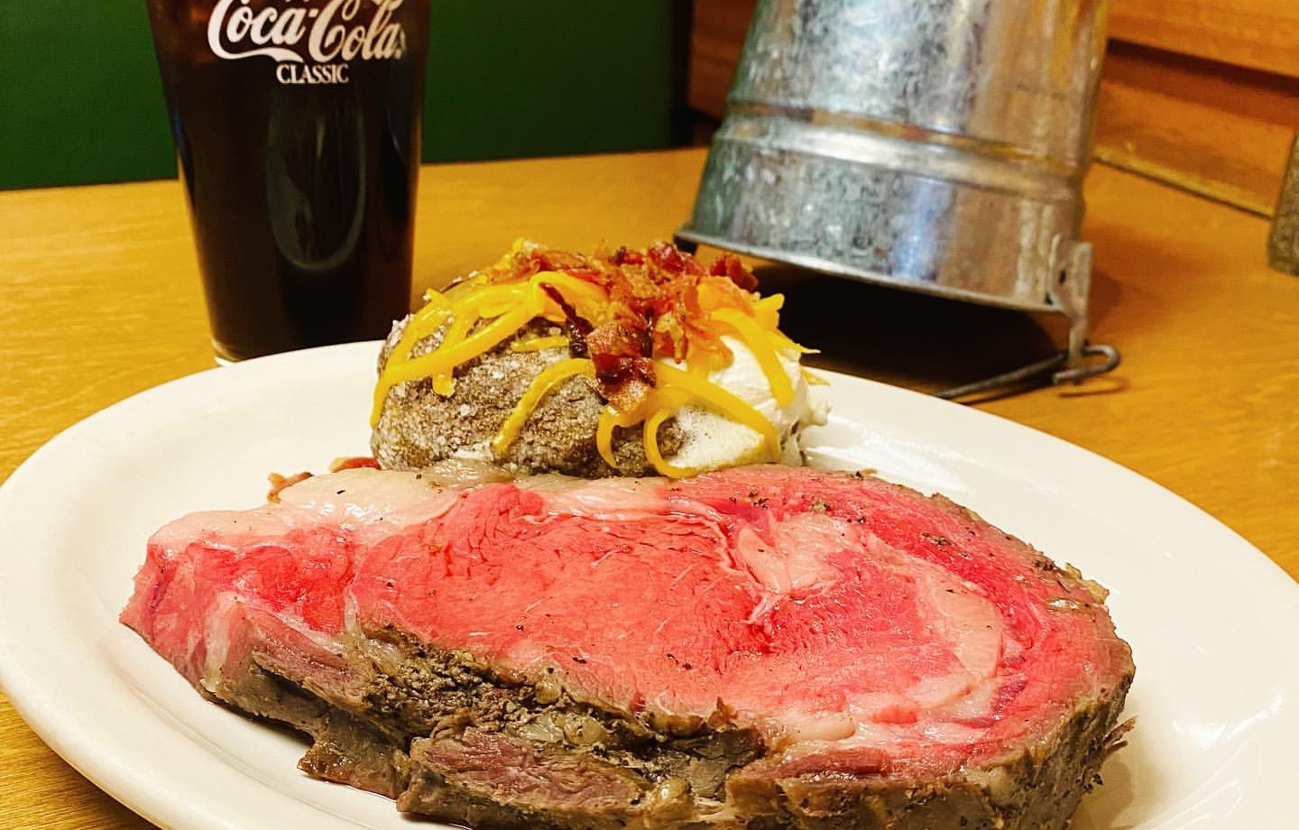 출처 : 텍사스로드하우스 현대백화점 울산점 인스타그램 검색 결과