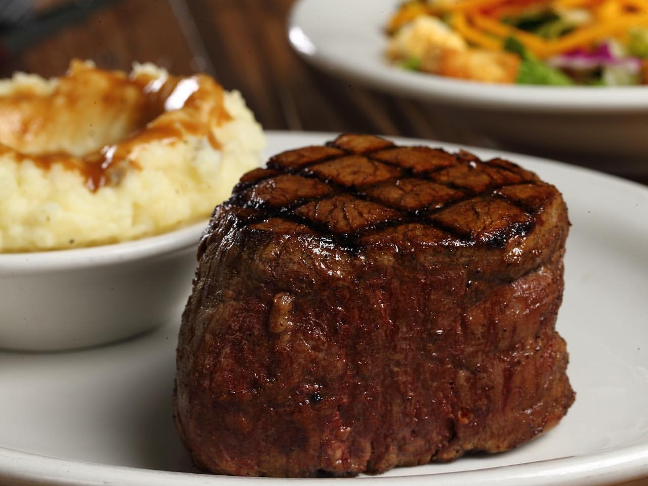 출처 : 텍사스로드하우스 현대백화점 울산점 인스타그램 검색 결과