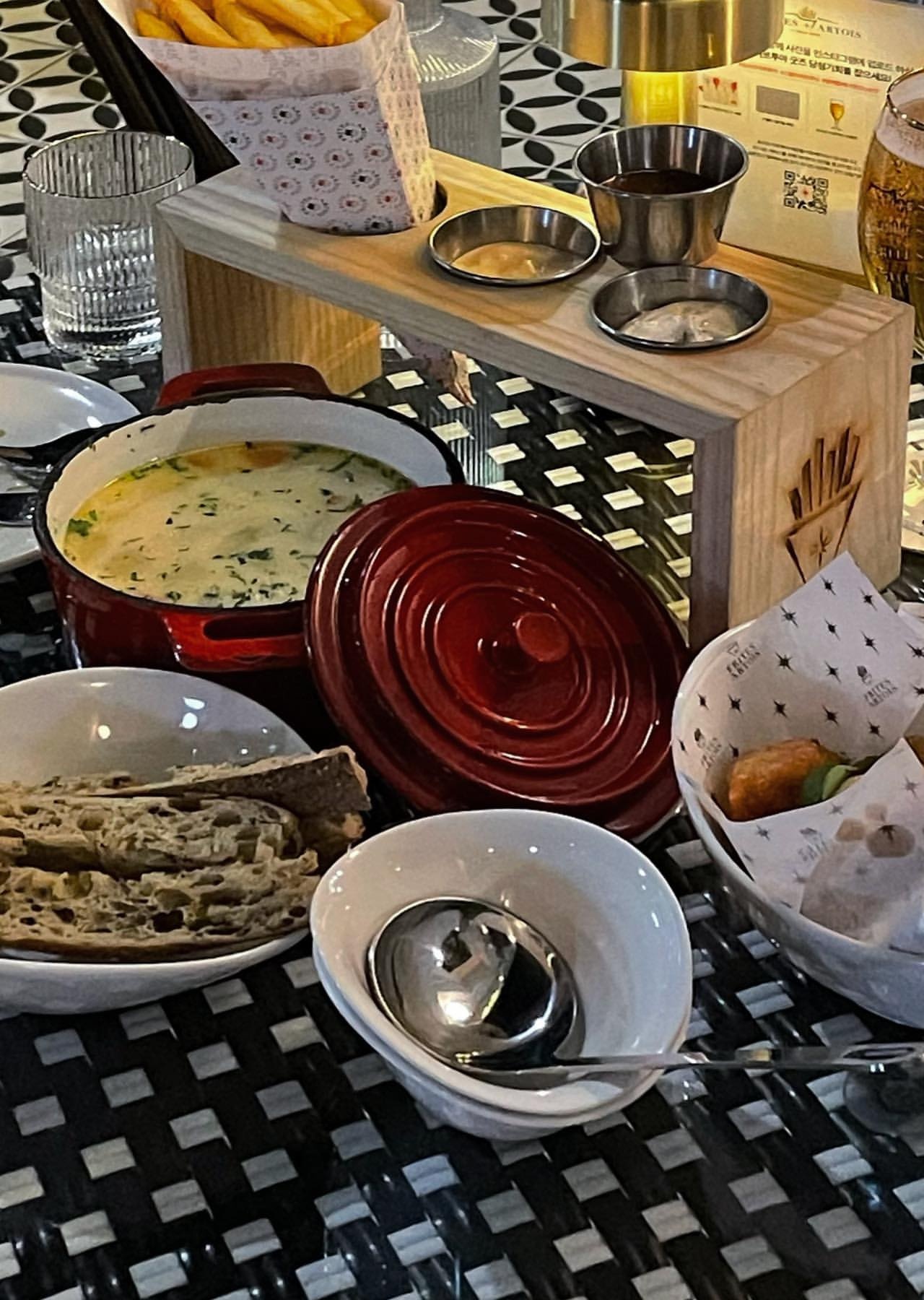 출처 : 프리츠 아르투아 인스타그램 검색 결과