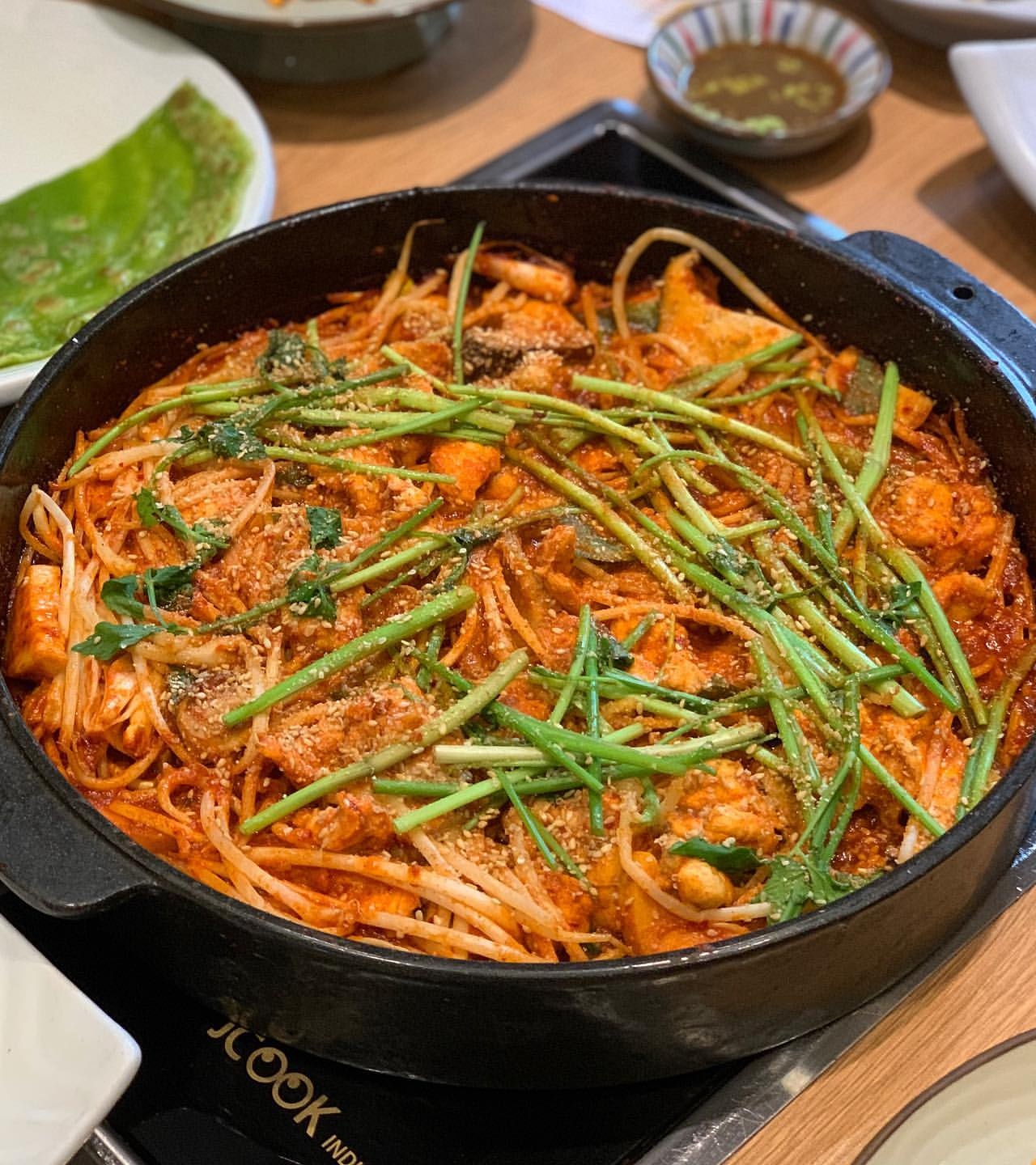 출처 : 복터진집 본점 인스타그램 검색 결과