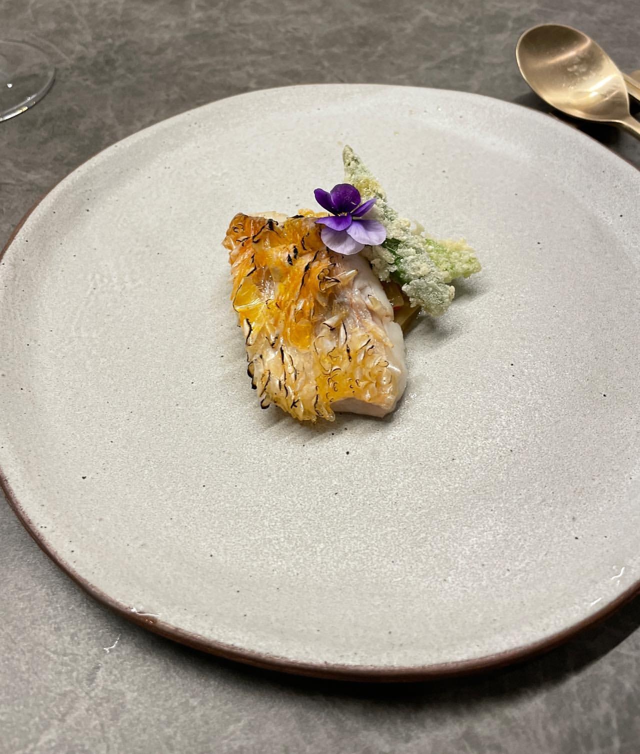 출처 : 고우가 여의도점 인스타그램 검색 결과