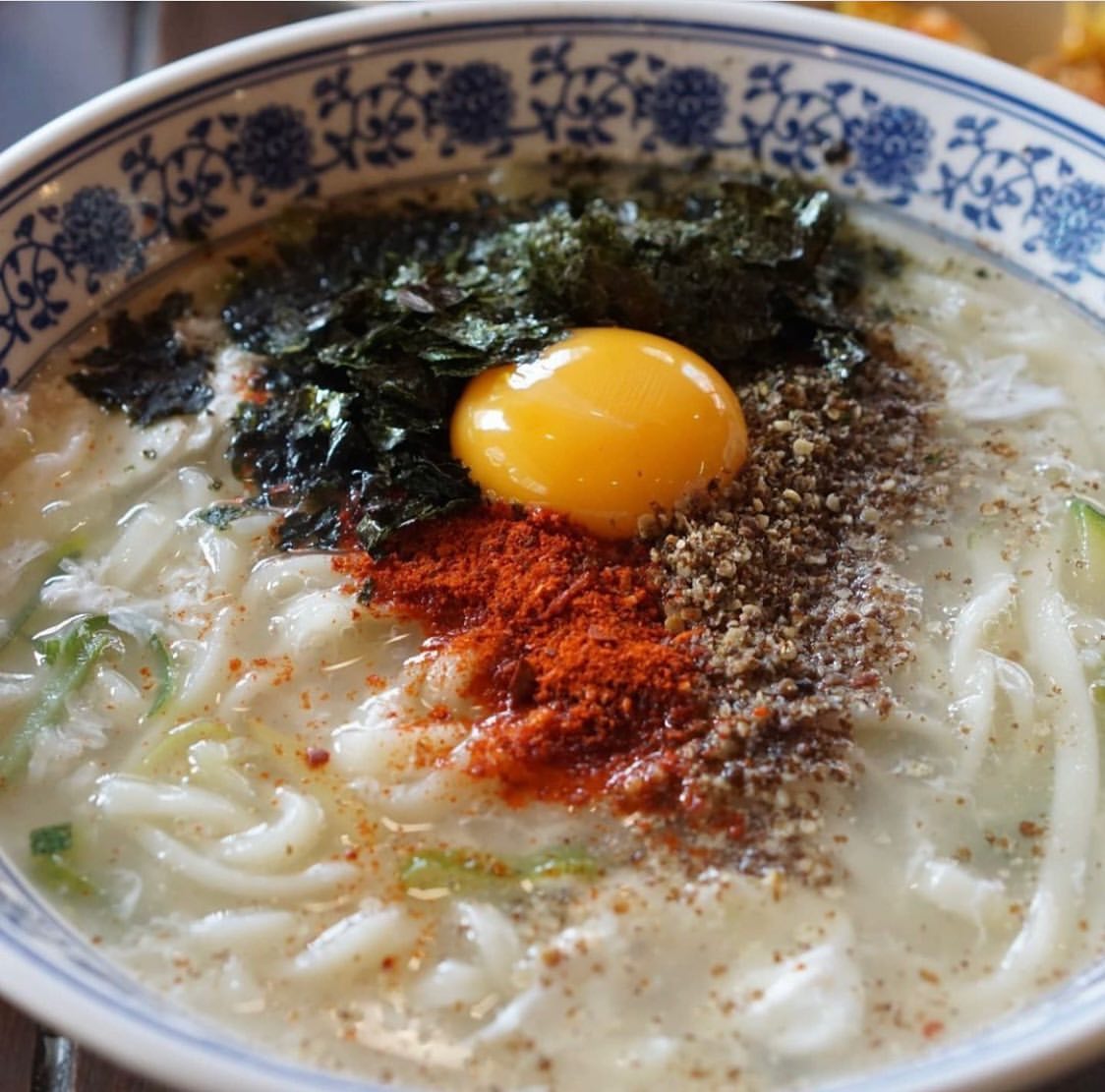 1984그수육집칼국수 - 서울 강남, 천호 강동 둔촌 | 맛집검색 식신