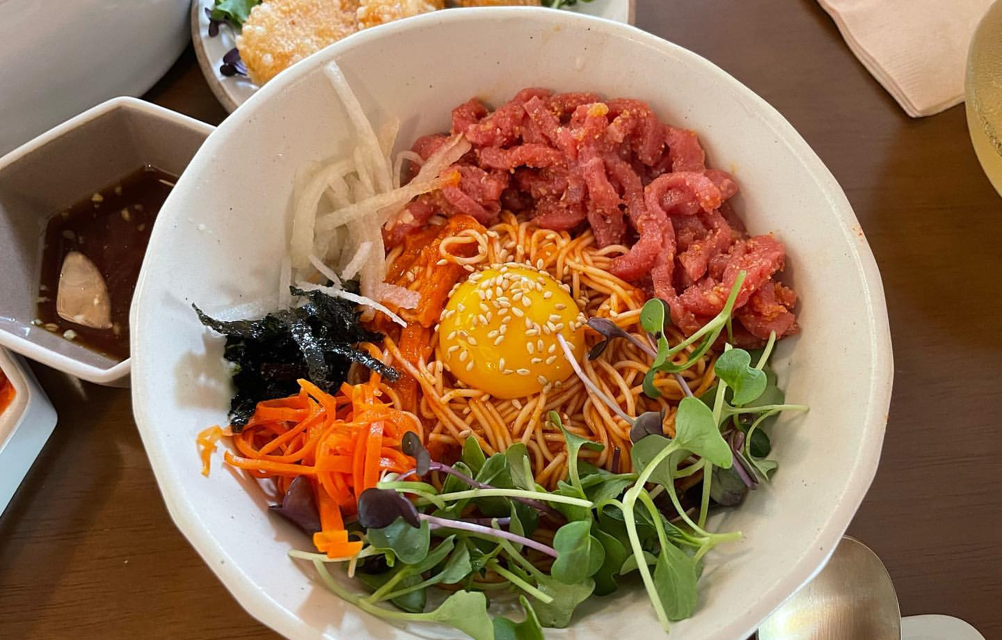 출처 : 비범 인스타그램 검색 결과
