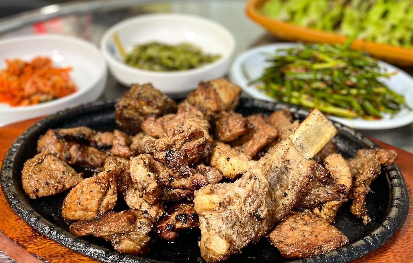 출처 : 경동연탄돼지갈비 인스타그램 검색 결과