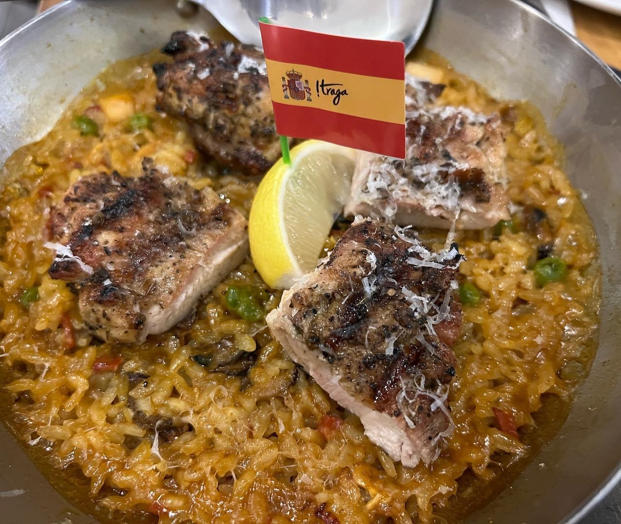 출처 : 트라가 삼성점 인스타그램 검색 결과