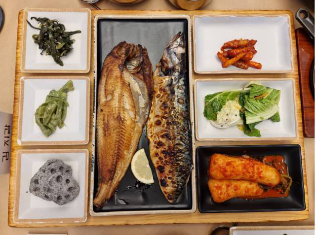 출처 : 산으로간고등어 공식 점주 제공