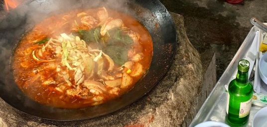 민기남씨네솥뚜껑닭매운탕