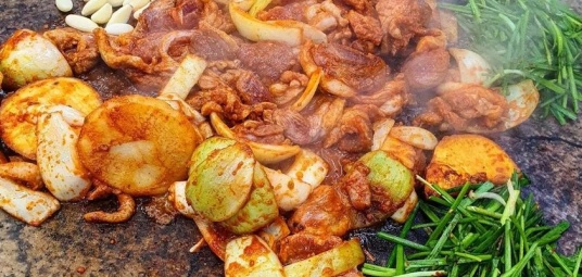 생오리돌판구이