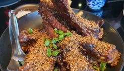 덕후선생 강남 매장 이미지