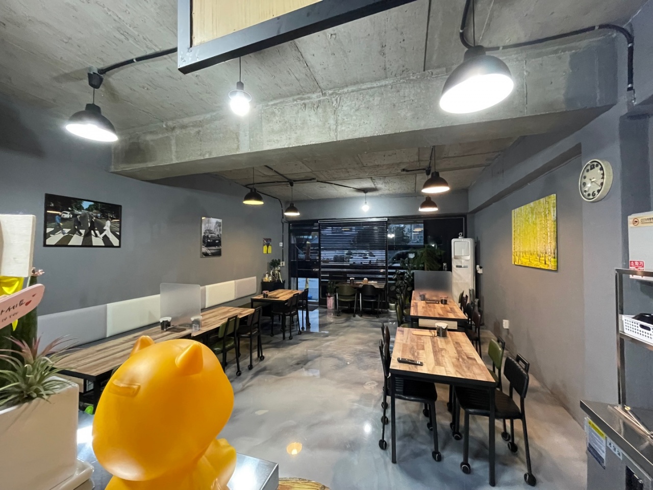 place_img