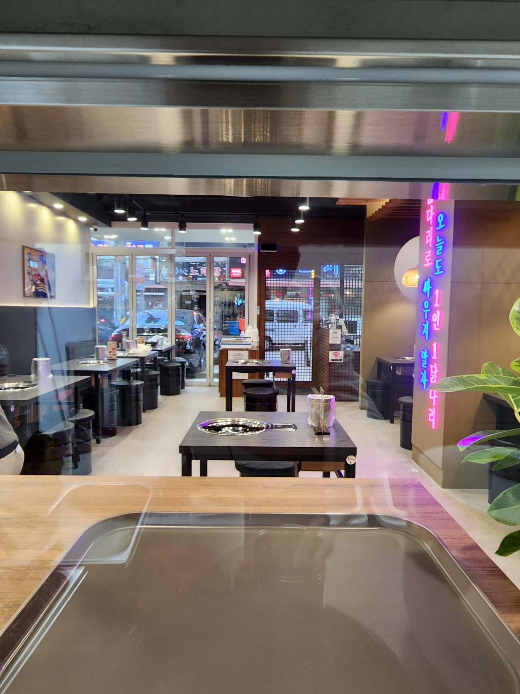 place_img
