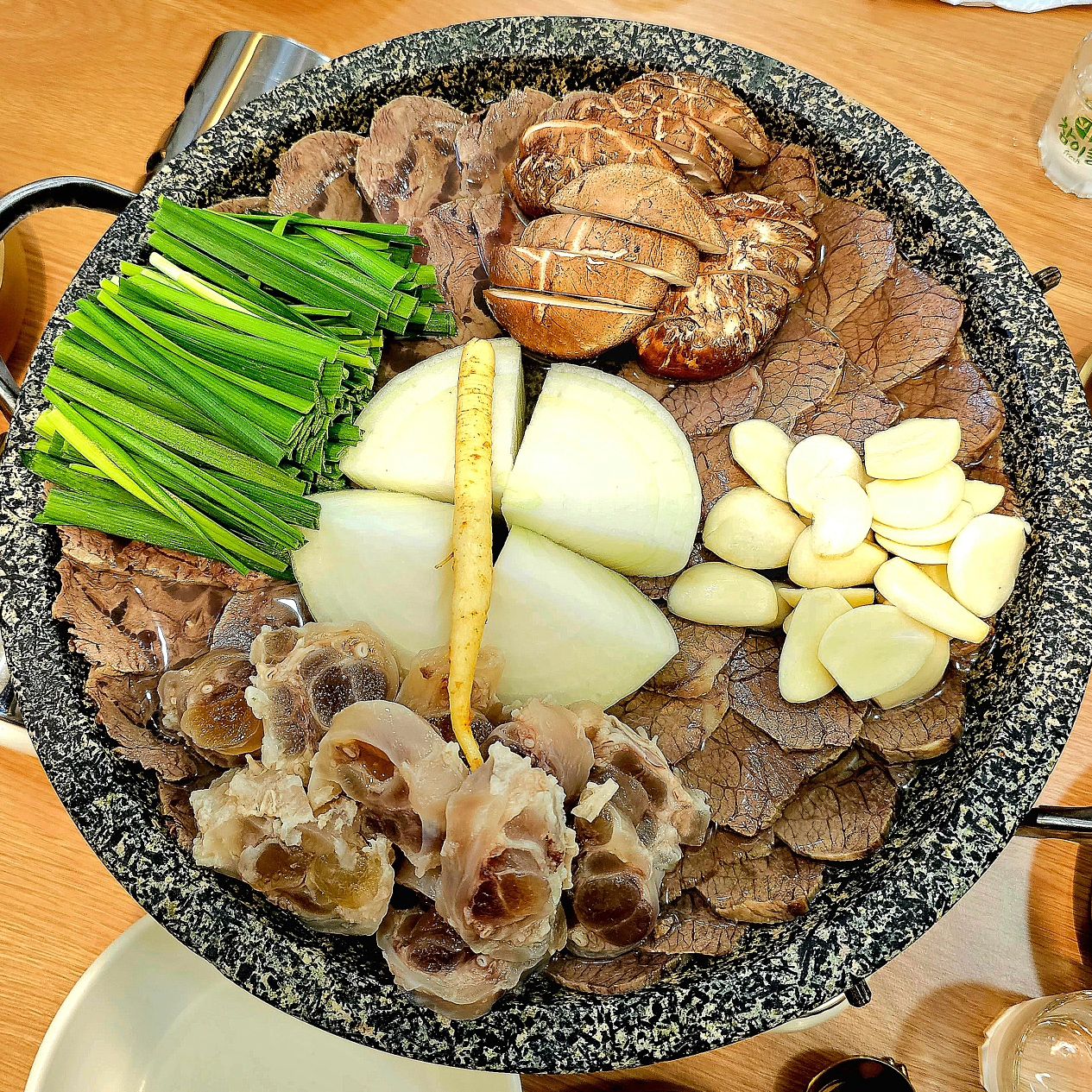 동남집 - 서울 강남, 김포공항 방화 마곡지구 | 맛집검색 식신