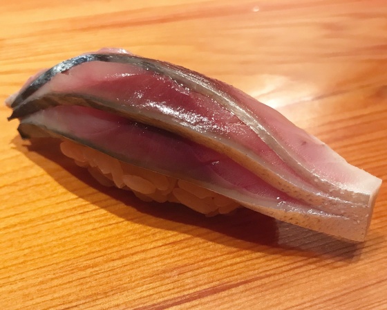 니시아자부 스시 신(Nishiazabu Sushi Shin) , 4 Chome-18-20 Nishiazabu, Minato City, Tokyo