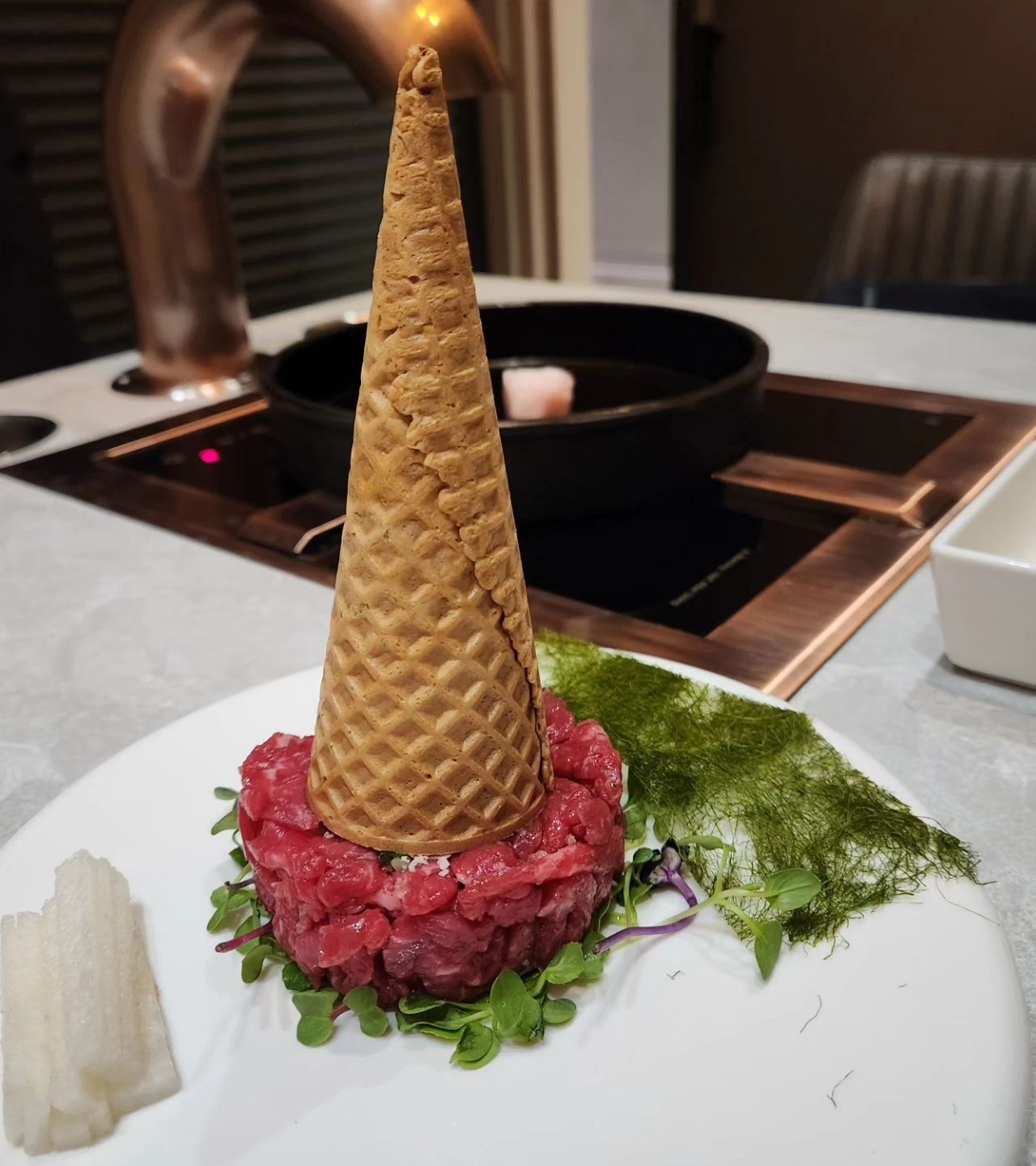 출처 : 우몽블랙 판교본점 인스타그램 검색 결과