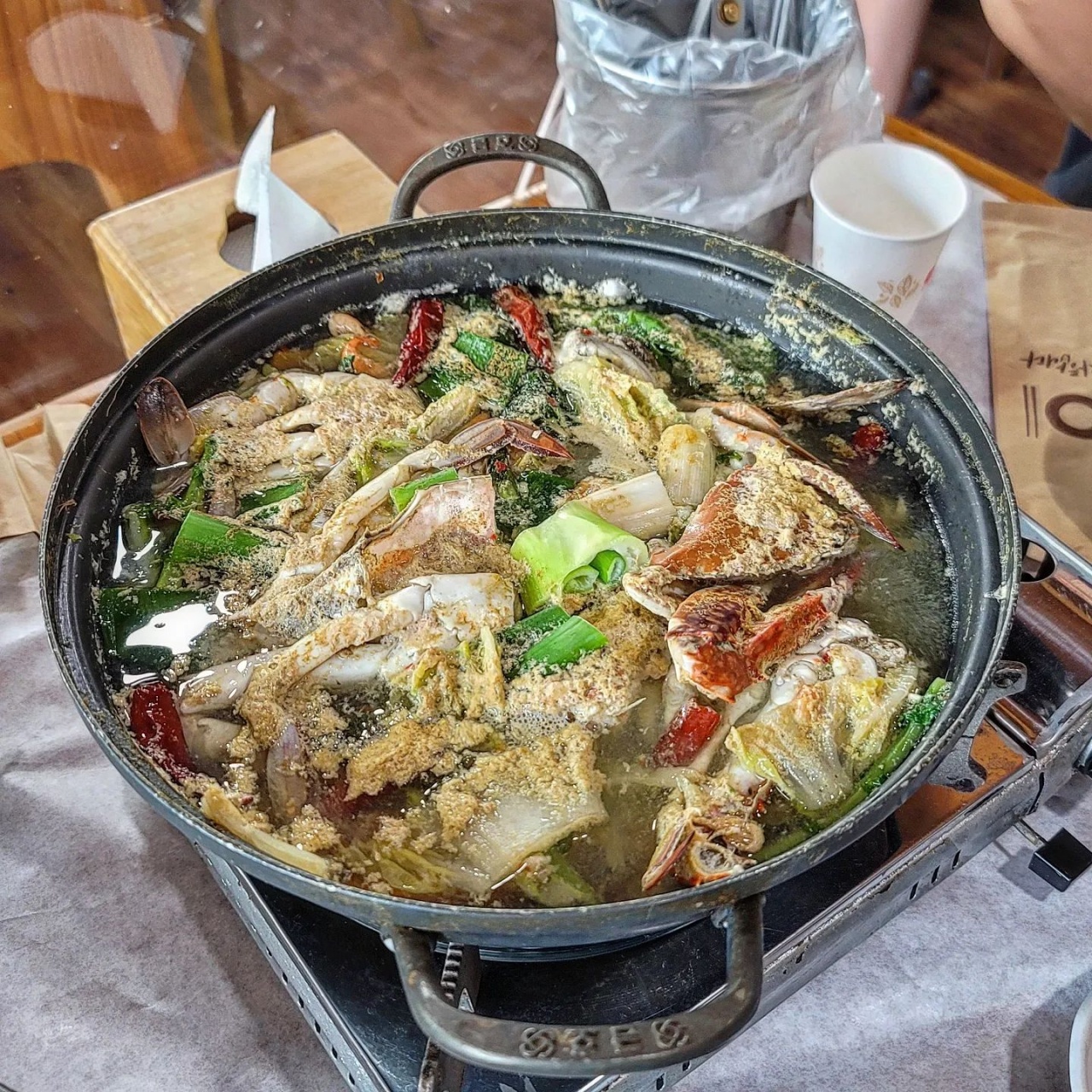 통나무집사람들 - 충남, 태안군 | 맛집검색 식신
