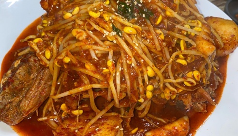한남동 감자탕 매장 이미지