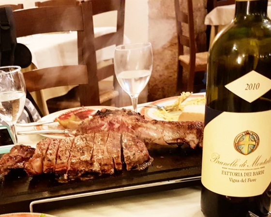 Trattoria La Buca delle Fate(트라토리아 라 부카델레 페이트) , Corso il Rossellino, 38/A, 53026 Pienza SI, 이탈리아