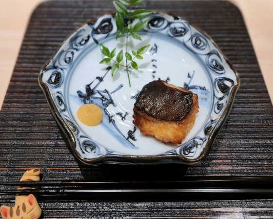 스시이도 청담점 , 서울특별시 강남구 영동대로 715 지하1층