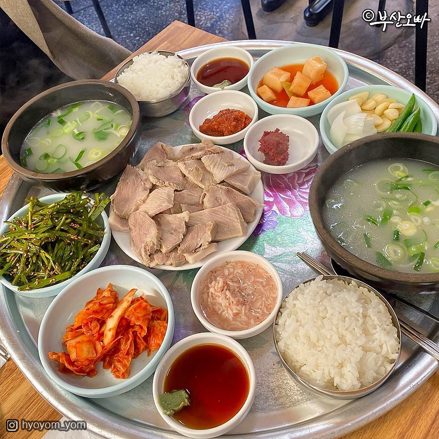출처 : 가마솥돼지국밥 인스타그램 검색 결과