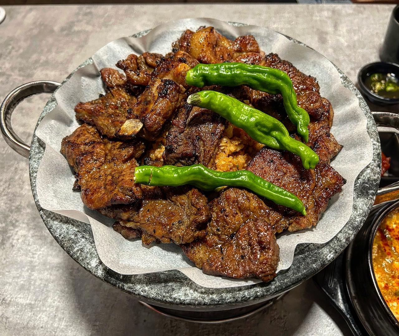 출처 : 월화갈비 인스타그램 검색 결과