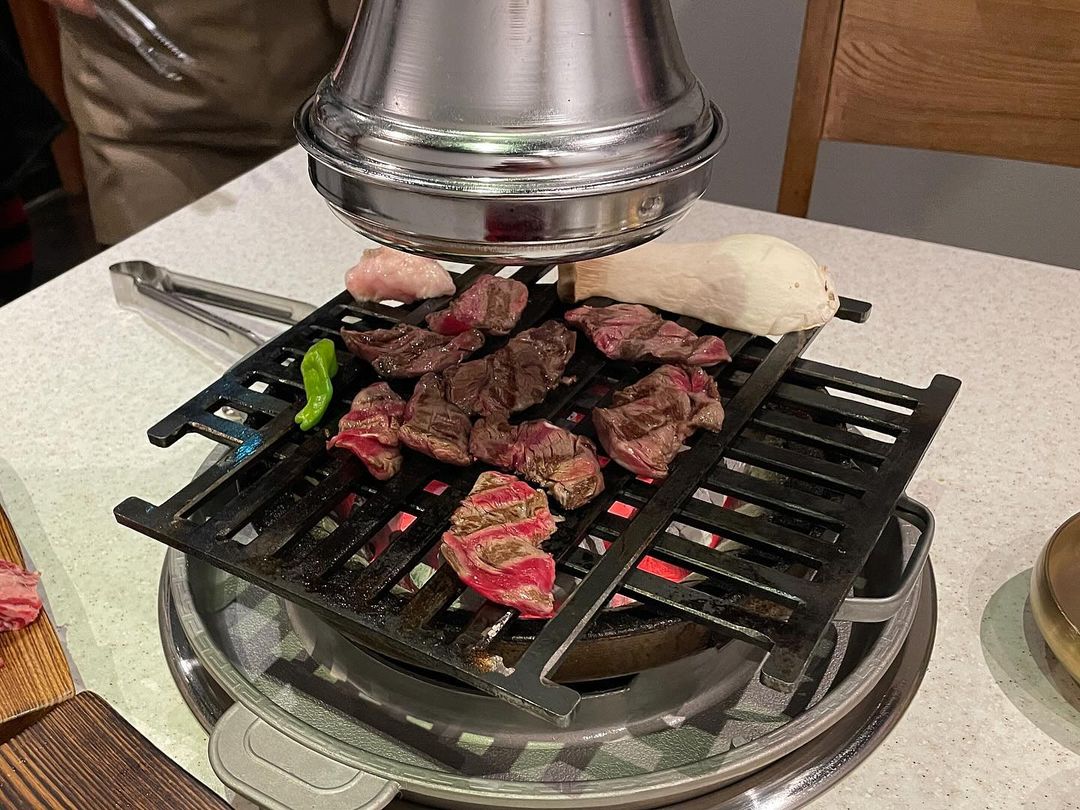 출처 : 백송 청담점 인스타그램 검색 결과