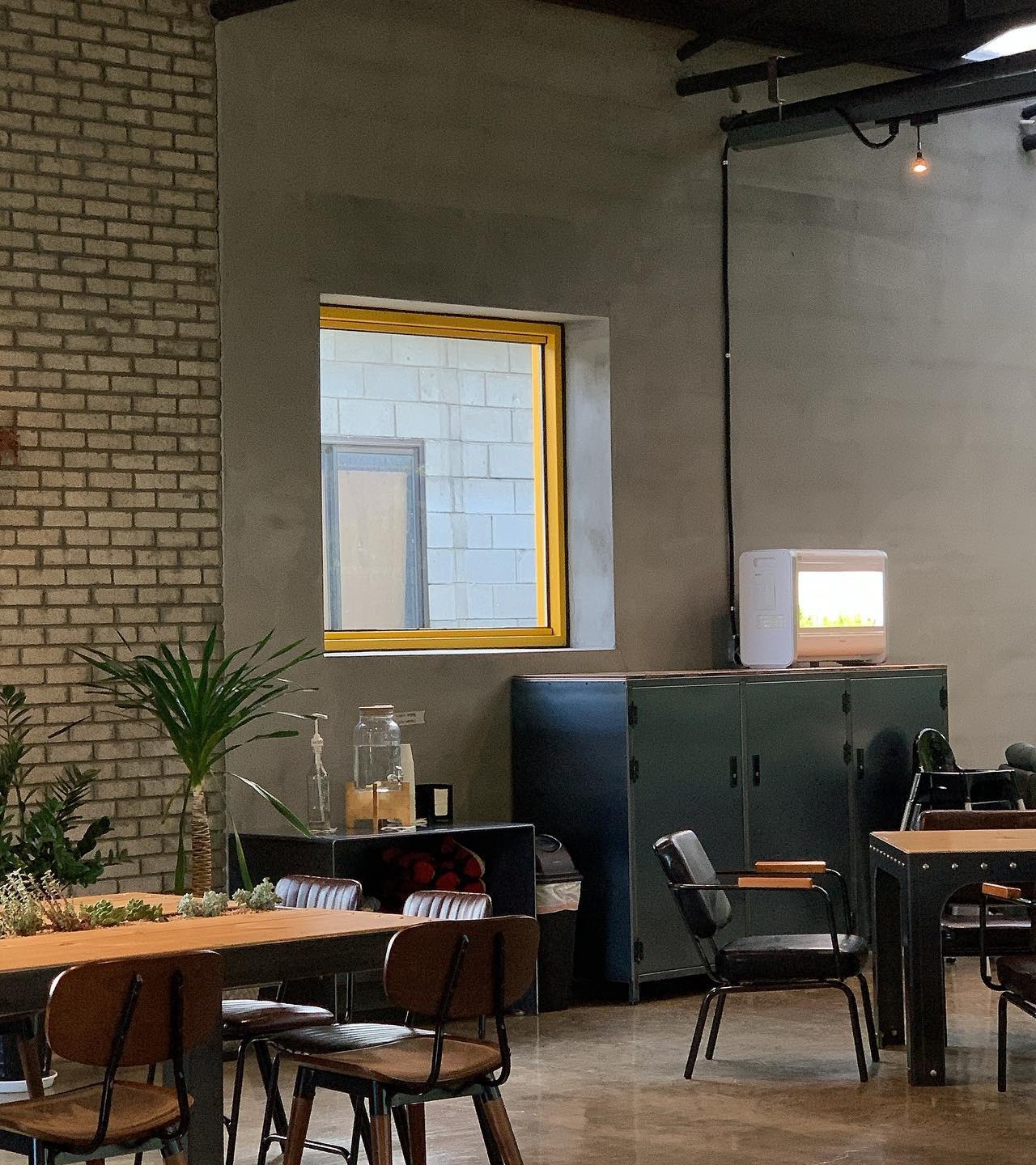 출처 : 옐로커피 공식 인스타그램